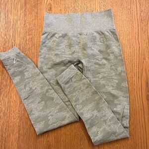 Sage light green Gymshark adapt camo leggings